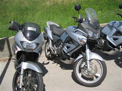 Motorrad "Honda Varadero XL 1000 ABS", - Cars and Vehicles