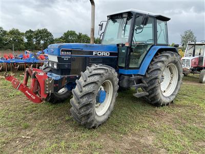 Traktor "Ford 8340A 4 x 4", - Fahrzeuge und Technik
