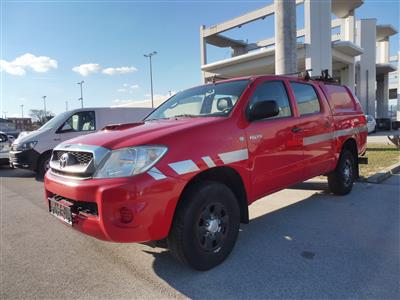 LKW "Toyota Hilux DK Country 4WD 2.5D-4D 145", - Motorová vozidla a technika