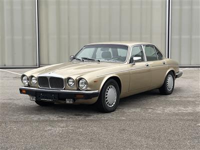 PKW "Daimler Double Six Vanden Plas", - Fahrzeuge und Technik