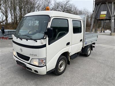 LKW "Toyota Dyna 100 2.5 D-4D 65 Doppelkabine", - Cars and vehicles