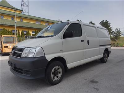 LKW "Toyota Hiace Kastenwagen 2.5 D-4D 120 4WD Lang", - Fahrzeuge und Technik