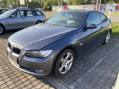 PKW "BMW 320i Coupe Automatik", - Motorová vozidla a technika