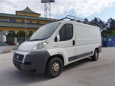 LKW "Fiat Ducato Kastenwagen 35 3.0 140 Natural Power", - Cars and vehicles