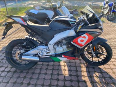 Motorfahrrad "Aprilia RS4 50", - Fahrzeuge und Technik