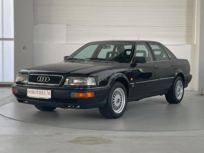 PKW "Audi V8 quattro" - Macchine e apparecchi tecnici