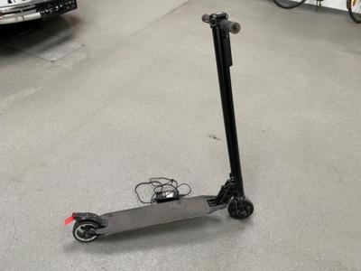 E-Scooter "ESA 1700", - Macchine e apparecchi tecnici