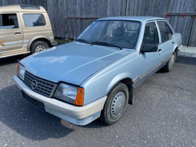 PKW "Opel Ascona LS 1.3S", - Fahrzeuge und Technik