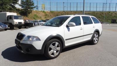 PKW "Skoda Octavia Combi Scout 2.0 TDI", - Cars and vehicles