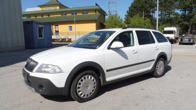 PKW "Skoda Octavia Combi Scout 2.0 TDI DPF 4 x 4", - Fahrzeuge und Technik