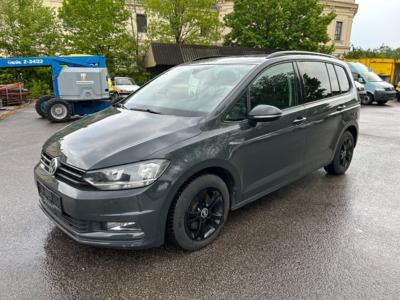 PKW "VW Touran Comfortline 2,0 BMT TDI DSG R-Line", - Fahrzeuge und Technik