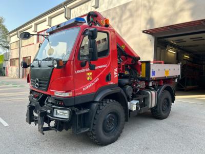 Zugmaschine "Mercedes Benz Unimog U20 4 x 4 Automatik", - Macchine e apparecchi tecnici