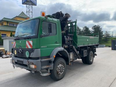 LKW "Mercedes Benz Atego 1823 4x4" mit 3-Seitenkipper und Ladekran "Hiab 220C-5", - Motorová vozidla a technika