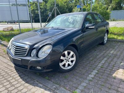 PKW "Mercedes Benz E220 Classic CDI Automatik", - Motorová vozidla a technika