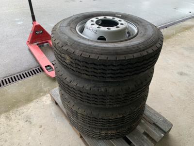 4 Reifen "Michelin 9.5Rx17.5"auf Stahlfelgen (10 Loch) 17.5 x 6.00, - Macchine e apparecchi tecnici