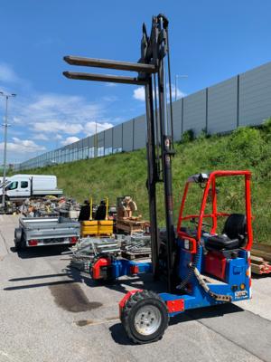 Heckstapler für LKW "Moffett" (4-Rad-Lenkung), - Fahrzeuge und Technik