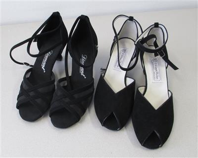 2 Paar Damenschuhe, - Postal Service - Special auction