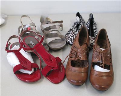 4 Paar Damenschuhe, - Postal Service - Special auction