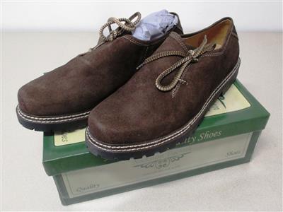 Paar Trachtenschuhe, - Postal Service - Special auction