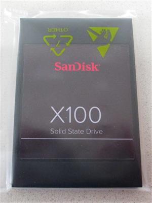 Festplatte "SanDisk X100 SSD 512 GB", - Fundgegenstände der Österreichischen Post