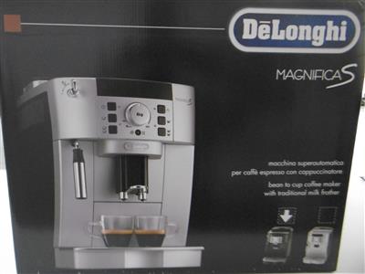 Kaffeevollautomat "DeLonghi Magnifica S", - Postfundstücke