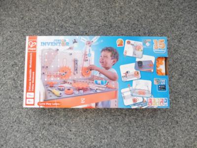 Spiel-Werkbank "Hape", - Toys & Books