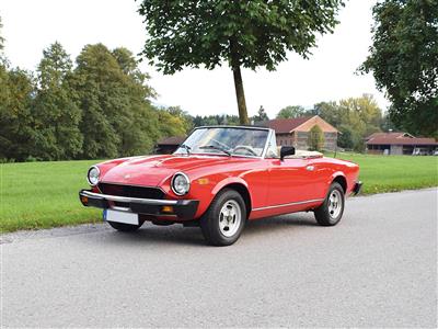 1983 Fiat 124 Spider - Historická motorová vozidla