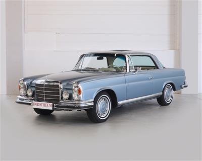 1970 Mercedes-Benz 280 SE 3.5 Coupe - Historická motorová vozidla