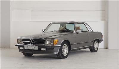 1980 Mercedes-Benz 500 SLC - Historická motorová vozidla