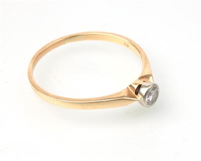 Brillant Ring - Schmuck und Uhren Onlineauktion