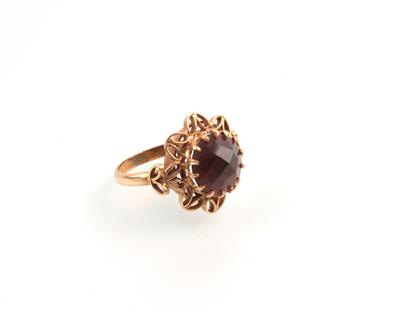 Granat Ring - Jewellery