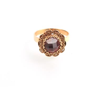 Granat Ring - Gioielli