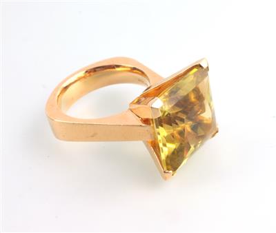 Design Ring - Jewellery