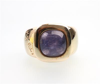 Ring - Christmas auction