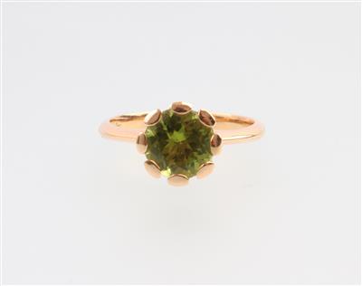 Peridot Ring - Jewellery and watches