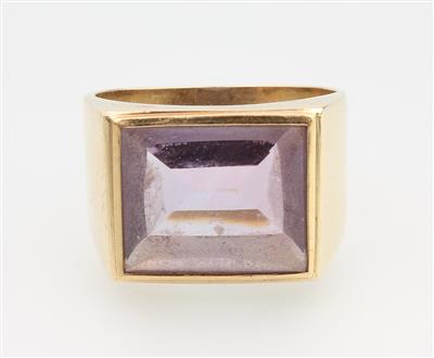 Amethyst RIng - Jewellery and watches