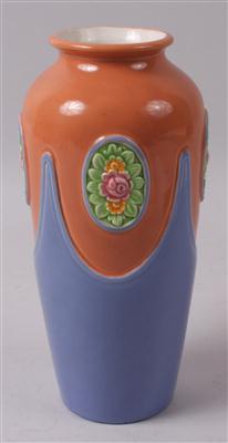 Vase - Antiques, art and jewellery