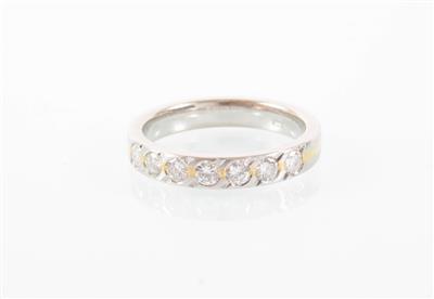 Brillantring ca. 0,70 ct - Antiques, art and jewellery