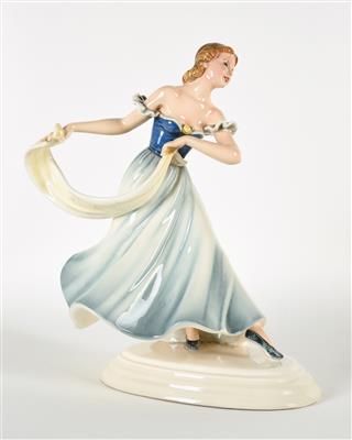 Dame in Tanzpose - Antiques, art, toys and jewellery