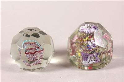 2 Briefbeschwerer (paperweights) - Umění, starožitnosti, šperky