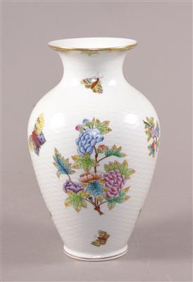 Vase - Antiques, art and jewellery