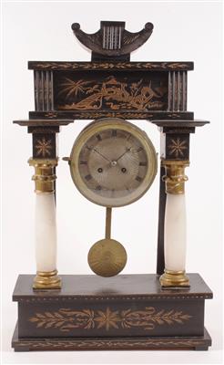 Biedermeier Kommodenuhr um 1830 - Umění, starožitnosti, šperky