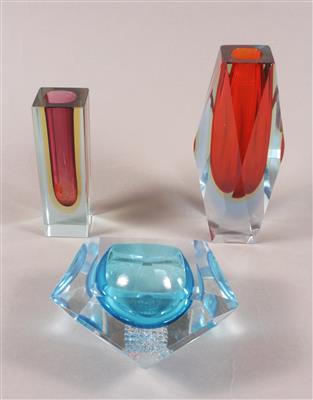 2 Vasen/1 Schale - Kunst und Antiquitäten bis 500,-