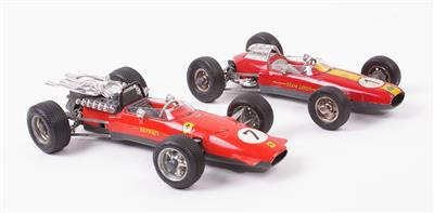 2 Rennwagen"Ferrari Nr.1073/ Lotus Nr.1071" - Gioielli, arte e antiquariato