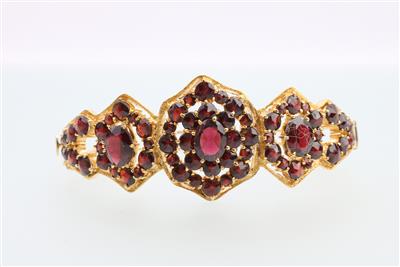 Granatarmreif - Jewellery