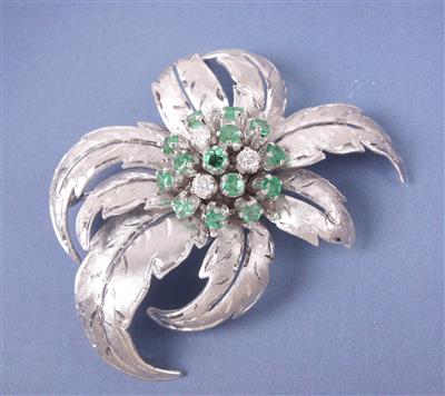 Brillant/Smaragdbrosche - Jewelery, Art & Antiques