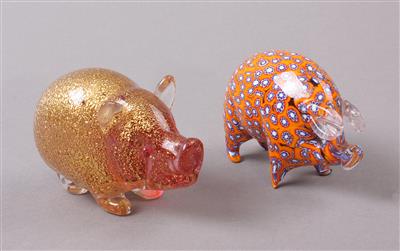 2 Tierfiguren "Schwein" - Porcelán, sklo a keramika