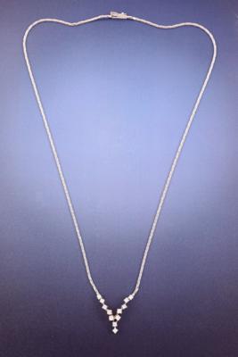 Brillantcollier ca. 0,45 ct - Möbel, Kunst & Antiquitäten