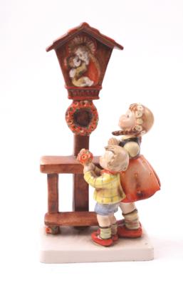 Hummelfigur "Bei Mutter Maria, Marterl", - Schmuck, Kunst & Antiquitäten