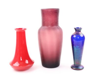 3 verschiedene Vasen, Böhmen um 1920/30, - Jewellery, antiques and art